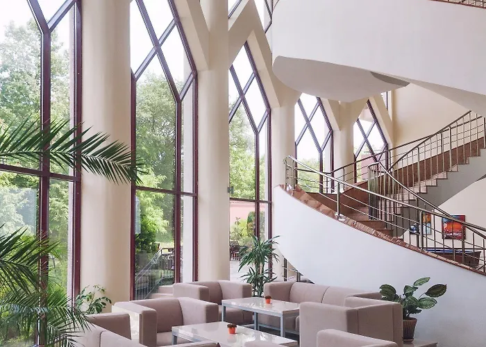 ホテル Park Odessos 3*