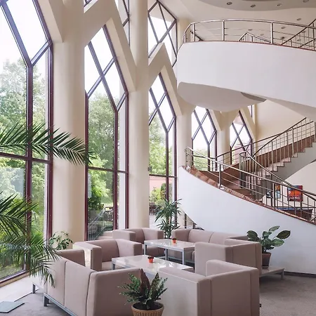 Отель Park Odessos 4*